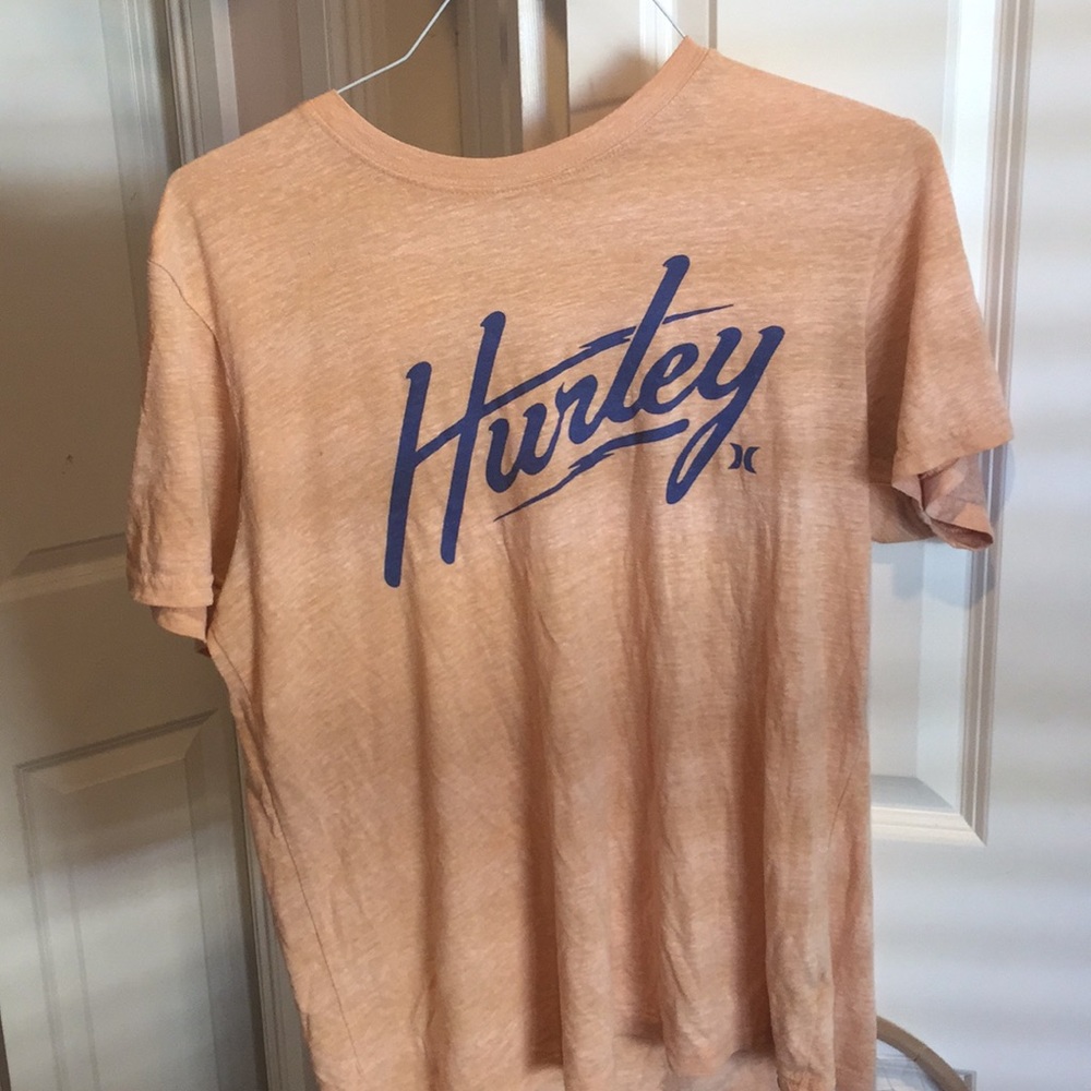 Light orange Hurley T-shirt
